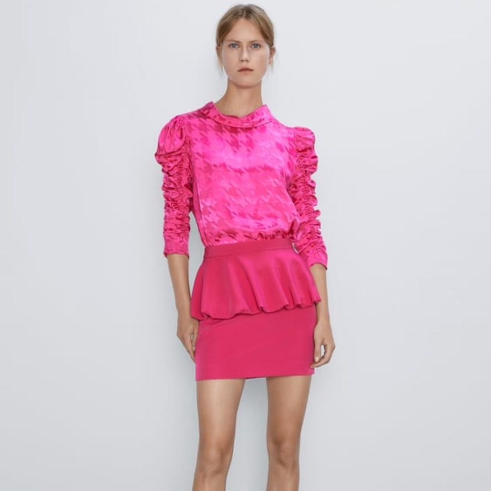 Zara Ruffle Mini Balloon Skirt NWT